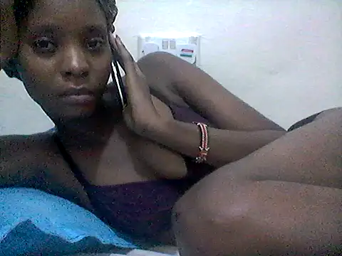 Sweetpother online show from July 8, 2026, 10:32 pm