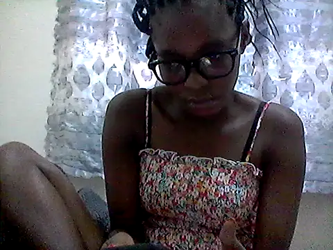 Sweetpother online show from June 30, 2026, 1:33 pm