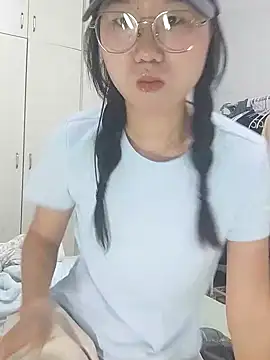 xiaomin666 online show from July 31, 2026, 9:01 pm