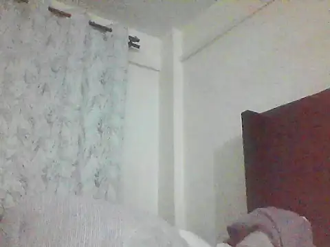 Snapshot of ruthlessbaddie chatting on June 16, 2026, 7:25 pm ruthlessbaddie online show from June 16, 2026, 7:25 pm