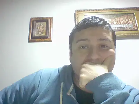 Frank06039CL online show from July 18, 2026, 6:33 am