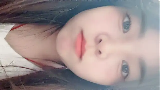 hellokiki99 online show from June 12, 2026, 5:16 am