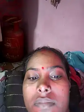 cutegirlHotpussy online show from June 19, 2026, 12:05 am