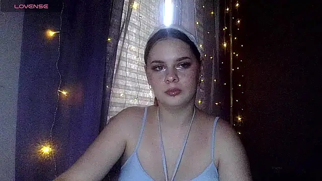 Snapshot of dakota_charm_ chatting on June 27, 2026, 10:54 am dakota charm online show from June 27, 2026, 10:54 am
