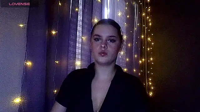 Snapshot of dakota_charm_ chatting on June 25, 2026, 9:58 am dakota charm online show from June 25, 2026, 9:58 am
