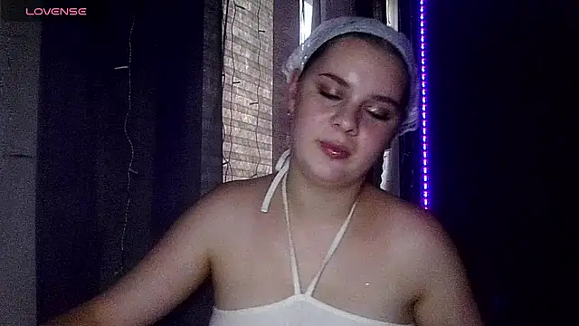 Snapshot of dakota_charm_ chatting on July 3, 2026, 10:11 am dakota charm online show from July 3, 2026, 10:11 am