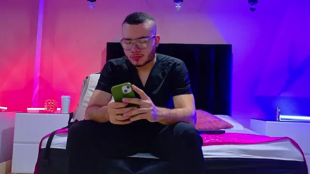 Matia Zelvya online show from July 24, 2026, 11:28 am