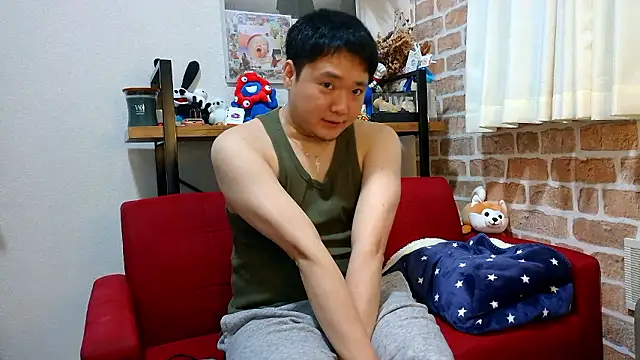 Snapshot of KensClinic chatting on June 17, 2026, 12:15 pm KensClinic online show from June 17, 2026, 12:15 pm