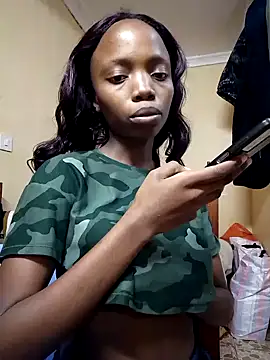Sexyie lynne online show from July 13, 2026, 7:46 pm