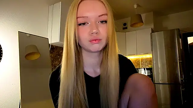Snapshot of viyy chatting on August 2, 2026, 4:26 pm viyy online show from August 2, 2026, 4:26 pm