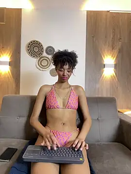 Kiara Kamau XXX online show from July 24, 2026, 1:07 pm