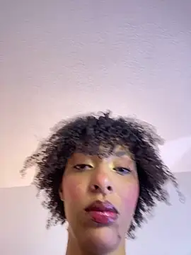 Kiara Kamau XXX online show from July 16, 2026, 12:02 pm
