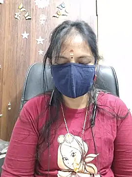 Snapshot of Tamil_white_beauty chatting on July 30, 2026, 9:52 am Tamil white beauty online show from July 30, 2026, 9:52 am