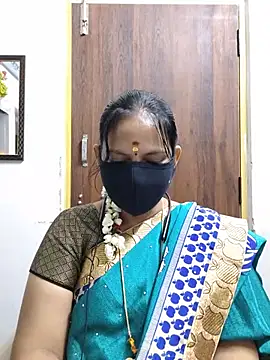 Snapshot of Tamil_white_beauty chatting on June 22, 2026, 5:54 pm Tamil white beauty online show from June 22, 2026, 5:54 pm