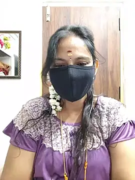 Snapshot of Tamil_white_beauty chatting on July 9, 2026, 5:56 pm Tamil white beauty online show from July 9, 2026, 5:56 pm