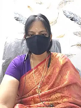 Snapshot of Tamil_white_beauty chatting on July 29, 2026, 1:21 pm Tamil white beauty online show from July 29, 2026, 1:21 pm