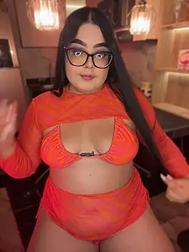 Snapshot of Lau__Garcia chatting on July 15, 2026, 5:03 am Lau Garcia online show from July 15, 2026, 5:03 am
