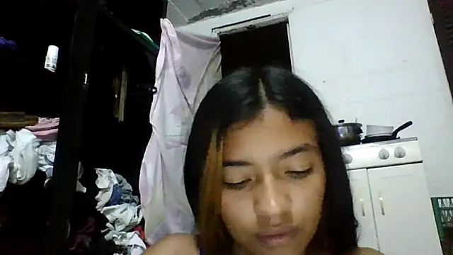 canelita0510 online show from June 30, 2026, 10:04 am