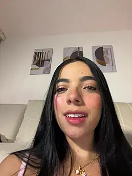 Mila 3 online show from June 25, 2026, 5:34 am