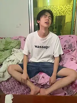 kissbaby-399 online show from July 14, 2026, 3:51 pm