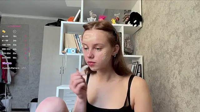 Snapshot of Mollybeans chatting on July 25, 2026, 12:22 pm Mollybeans online show from July 25, 2026, 12:22 pm