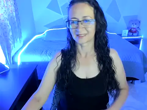 Snapshot of Ana_Flakita chatting on July 7, 2026, 9:18 pm Ana Flakita online show from July 7, 2026, 9:18 pm