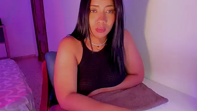 NicolePasqualott online show from May 16, 2026, 8:19 pm