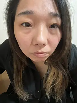 MIYABI CHAN online show from July 3, 2026, 4:41 am