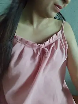 Snapshot of camri-zz chatting on July 19, 2026, 5:16 am camri-zz online show from July 19, 2026, 5:16 am