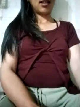 Helen-nn online show from June 29, 2026, 11:04 pm