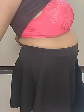 Tannu hotyy online show from July 14, 2026, 5:52 pm