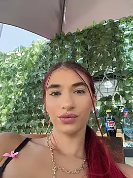 Snapshot of VixenRosse chatting on July 27, 2026, 11:50 am VixenRosse online show from July 27, 2026, 11:50 am