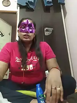 Hot Darling001 online show from July 20, 2026, 9:49 am