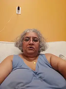 Snapshot of MistressRetribution chatting on July 28, 2026, 2:08 am MistressRetribution online show from July 28, 2026, 2:08 am