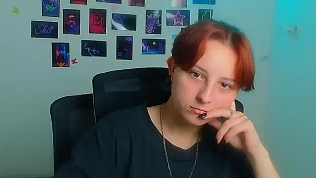 Snapshot of Dilara_Kiss_ chatting on June 17, 2026, 12:15 pm Dilara Kiss online show from June 17, 2026, 12:15 pm