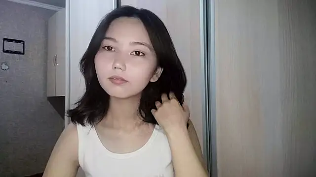 Snapshot of SusieSkepple chatting on June 20, 2026, 12:43 pm SusieSkepple online show from June 20, 2026, 12:43 pm