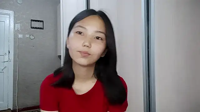 Snapshot of SusieSkepple chatting on July 1, 2026, 12:05 pm SusieSkepple online show from July 1, 2026, 12:05 pm