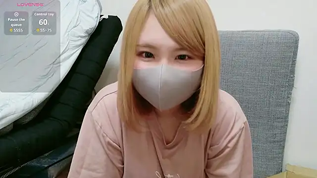 Snapshot of --kanna-- chatting on July 8, 2026, 4:46 am --kanna-- online show from July 8, 2026, 4:46 am