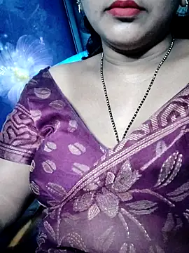 Snapshot of shanthi_telugu99 chatting on July 7, 2026, 10:35 pm shanthi telugu99 online show from July 7, 2026, 10:35 pm