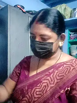Snapshot of shanthi_telugu99 chatting on July 6, 2026, 4:19 am shanthi telugu99 online show from July 6, 2026, 4:19 am