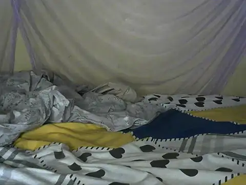 skinny slutty online show from June 18, 2026, 10:04 pm