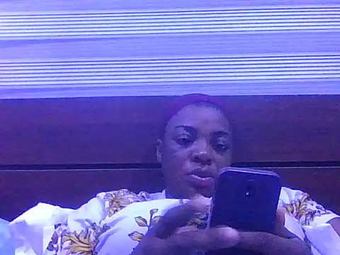 Snapshot of Domina_Empress chatting on June 19, 2026, 8:58 pm Domina Empress online show from June 19, 2026, 8:58 pm
