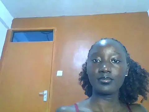 Snapshot of Sexy_mayah5 chatting on June 19, 2026, 12:44 pm Sexy mayah5 online show from June 19, 2026, 12:44 pm