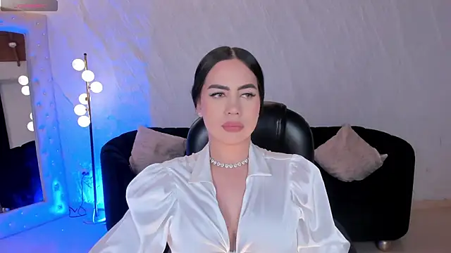 SabrinaMontclair online show from July 10, 2026, 10:54 pm