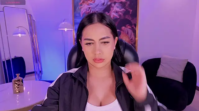 SabrinaMontclair online show from June 24, 2026, 7:22 pm