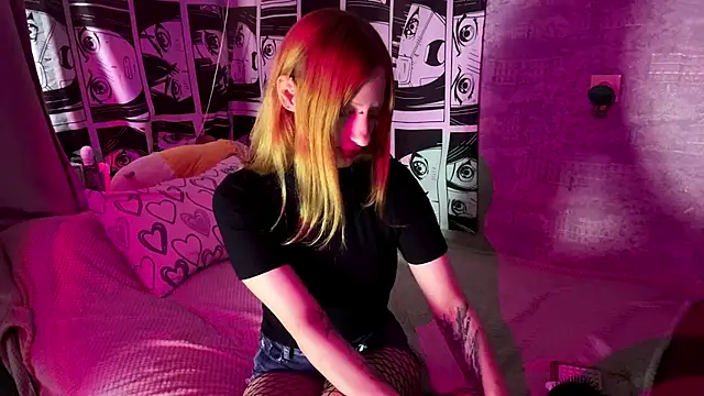 Snapshot of Sasha_RedStar chatting on July 3, 2026, 10:11 am Sasha RedStar online show from July 3, 2026, 10:11 am