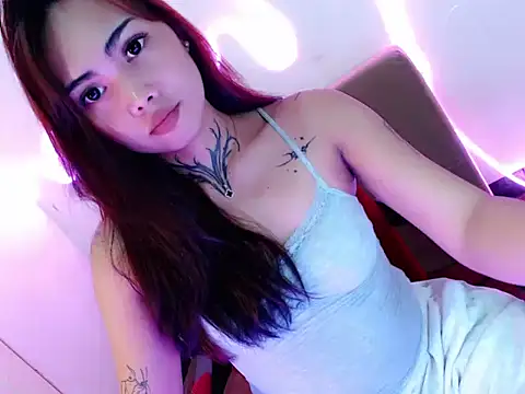 Snapshot of francine_xx chatting on July 12, 2026, 9:32 am francine xx online show from July 12, 2026, 9:32 am