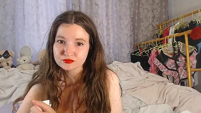 Snapshot of ChloeBrooklyn chatting on July 8, 2026, 9:54 am ChloeBrooklyn online show from July 8, 2026, 9:54 am