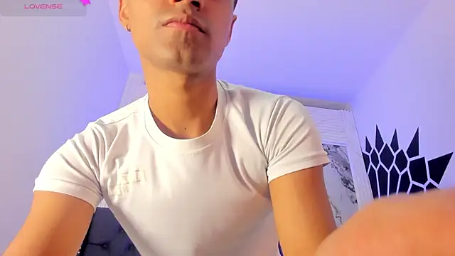 jacobJohns  online show from June 21, 2026, 5:46 am