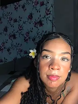 Snapshot of lilly_safadinha chatting on July 15, 2026, 5:25 am lilly safadinha online show from July 15, 2026, 5:25 am